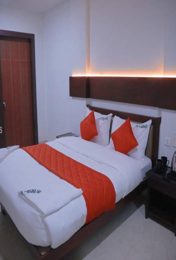 Redbell Suites Malapuram Malappuram Exterior foto